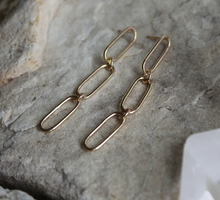 Load image into Gallery viewer, gold chain stud earring - Pacific Alchemy
