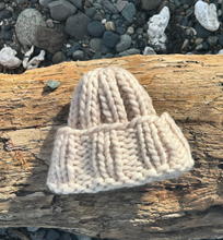 Load image into Gallery viewer, Early Spring Locally Made Wool Toques
