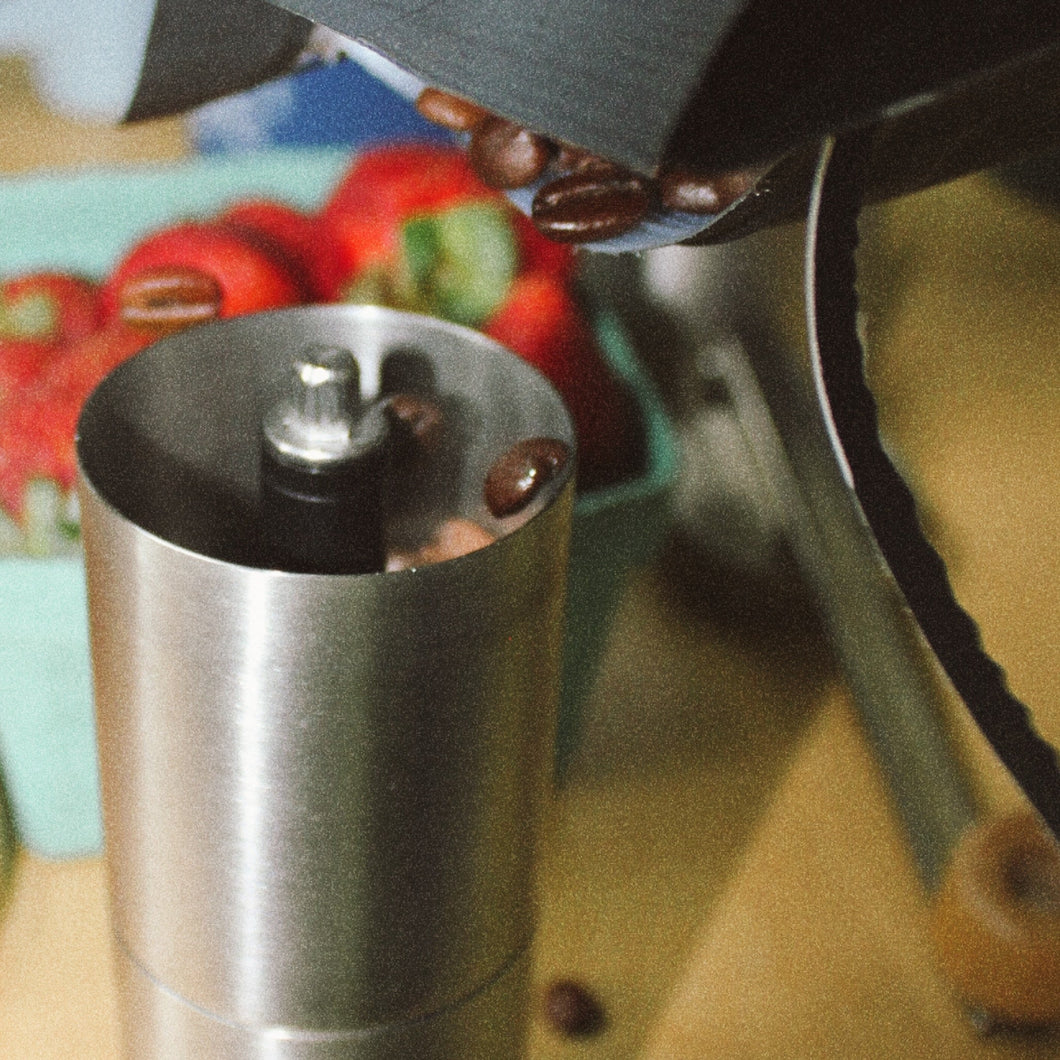 Field Barista Coffee Grinder - Snowpeak
