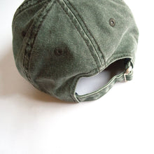 Load image into Gallery viewer, Embroidered Plant Seeds Cap - Banquet Workshop
