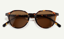 Load image into Gallery viewer, Sunski Sunglasses
