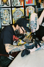 Load image into Gallery viewer, Mr. Negative - Tattoo flash 200 - 36 exposures
