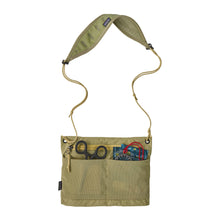 Load image into Gallery viewer, Terravia Sacoche Crossbody
